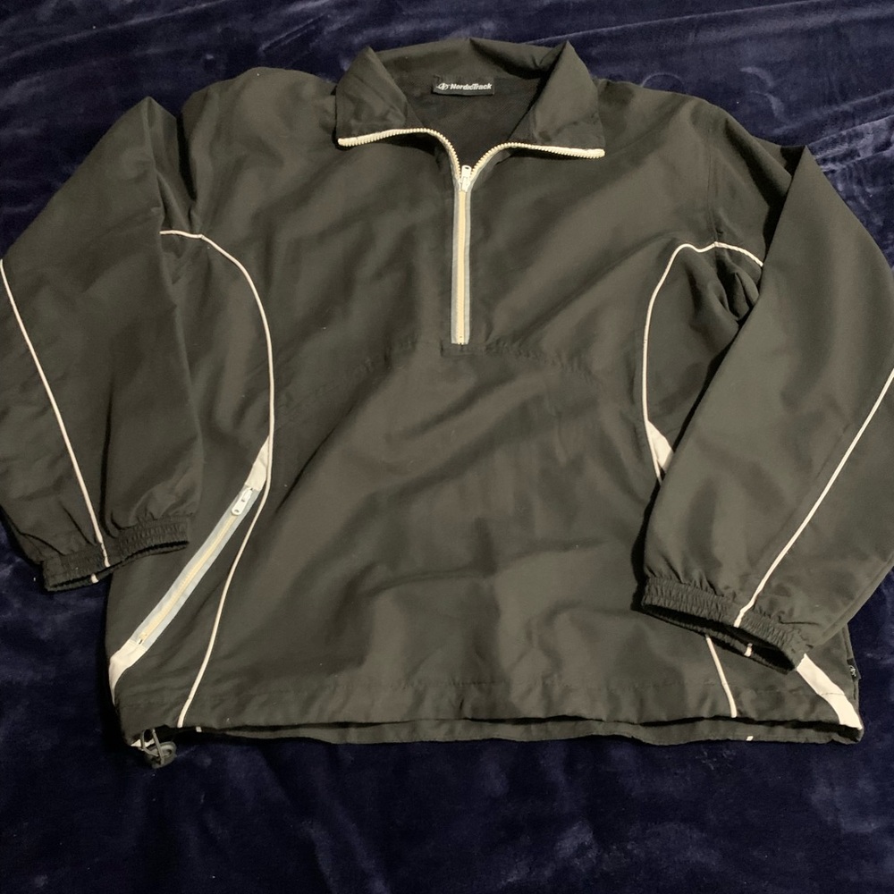 Nordictrack Men's Black Windbreaker Jogging Jacket.
100% Polyester. EUC.
